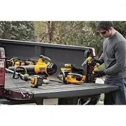 DEWALT 20V MAX 22 in. Lithium-Ion Cordless Hedge Trimmer with 20V MAX Compact Lithium-Ion 4Ah Battery and 12V to 20V Charger -Outdoor Power Equipment Sales Store dewalt cordless hedge trimmers dcht820bwcb240c fa 1000
