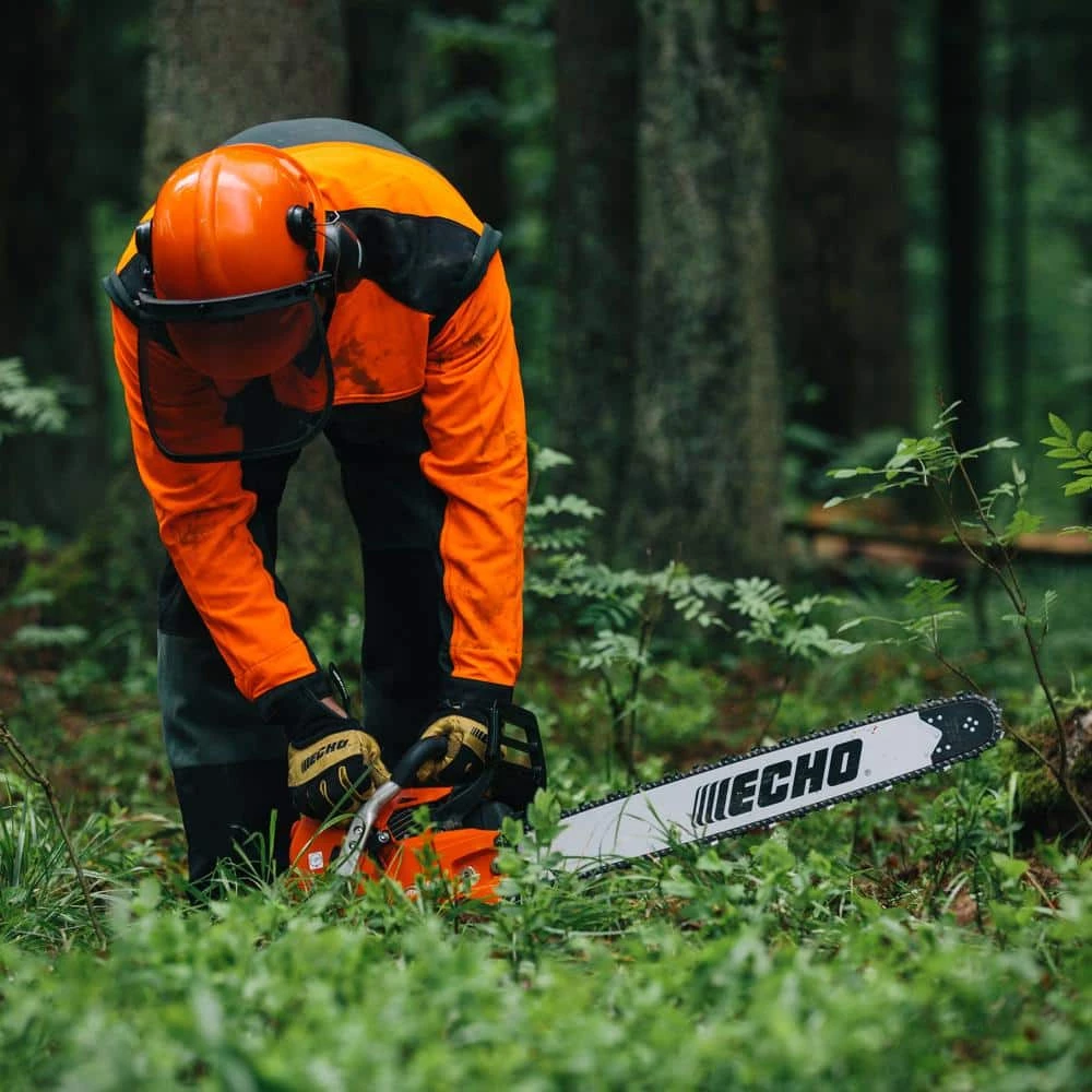 ECHO 18 in. 40.2 cc Gas 2-Stroke Cycle Chainsaw 6 ECHO 18 in. 40.2 cc Gas 2-Stroke Cycle Chainsaw - Image 4