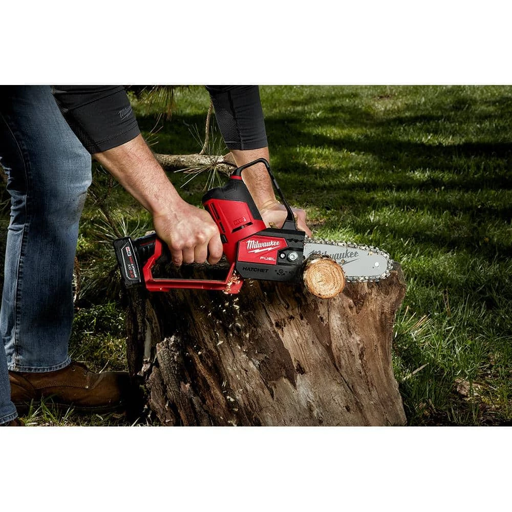 Milwaukee M12 FUEL 12-Volt Lithium-Ion Brushless Cordless 6 in. HATCHET Pruning Saw Kit with 4.0 Ah Battery and Charger 13 Milwaukee M12 FUEL 12-Volt Lithium-Ion Brushless Cordless 6 in. HATCHET Pruning Saw Kit with 4.0 Ah Battery and Charger - Image 11