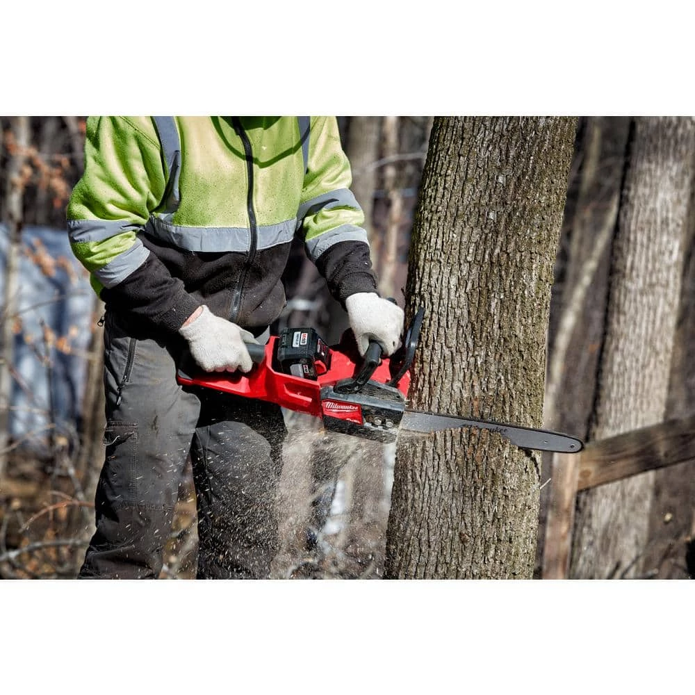 Milwaukee M18 FUEL 16 in. 18-Volt Lithium-Ion Brushless Cordless Chainsaw (Tool-Only) 15 Milwaukee M18 FUEL 16 in. 18-Volt Lithium-Ion Brushless Cordless Chainsaw (Tool-Only) - Image 13