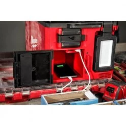 Milwaukee M18 18-Volt Lithium-Ion Cordless PACKOUT 3000 Lumens LED Light with Built-In Charger with (1) 5.0 Ah Battery -Outdoor Power Equipment Sales Store milwaukee outdoor power batteries chargers 2357 20 48 11 1850 4f 1000