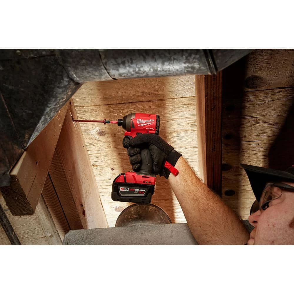 Milwaukee M18 18-Volt Lithium-Ion HIGH OUTPUT XC 8.0 Ah and 3 Ah Battery (4-Pack) 6 Milwaukee M18 18-Volt Lithium-Ion HIGH OUTPUT XC 8.0 Ah and 3 Ah Battery (4-Pack) - Image 4